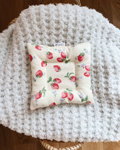 Load image into Gallery viewer, Strawberries (Soft Yellow) Puff Coaster
