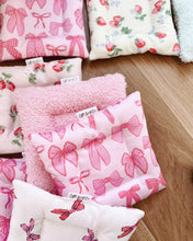 Load image into Gallery viewer, Bright Pink Bows Puff Coaster
